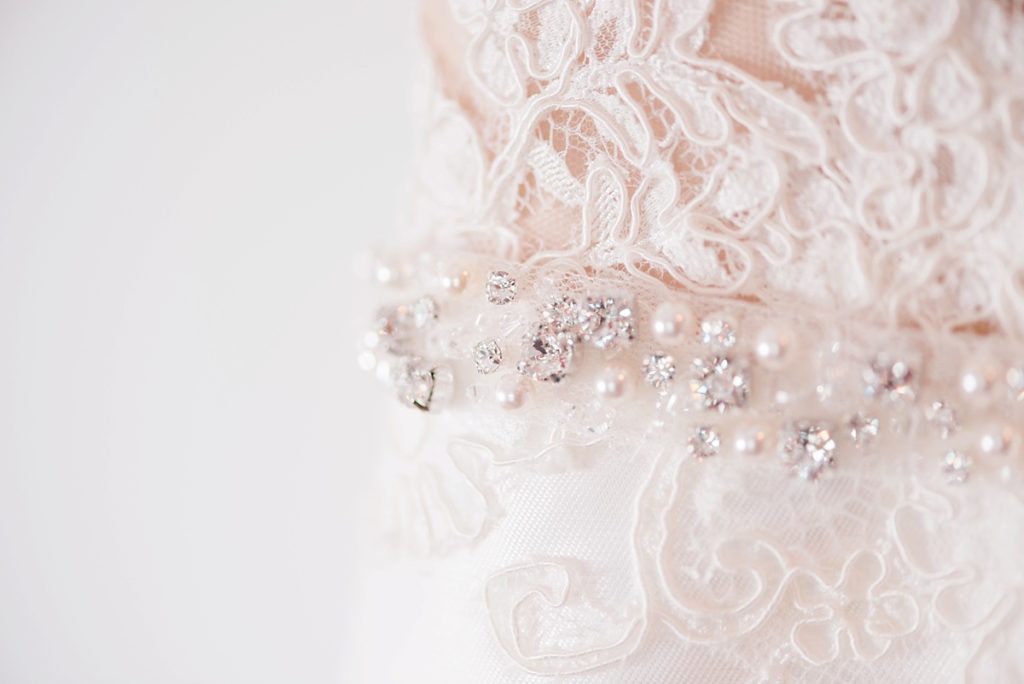 Monique Lhuillier wedding dress detail