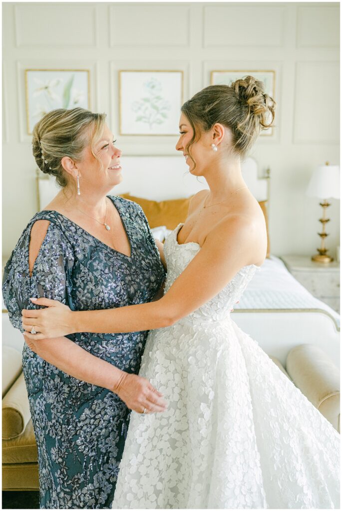 bride with her mother