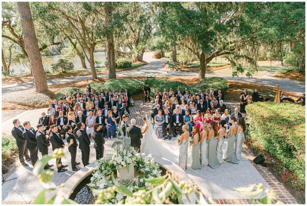 Outdoor wedding ceremony at Oldfield River Club