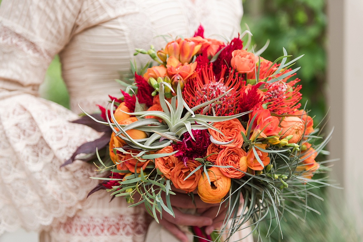 A Southwest Orange and Red inspired wedding